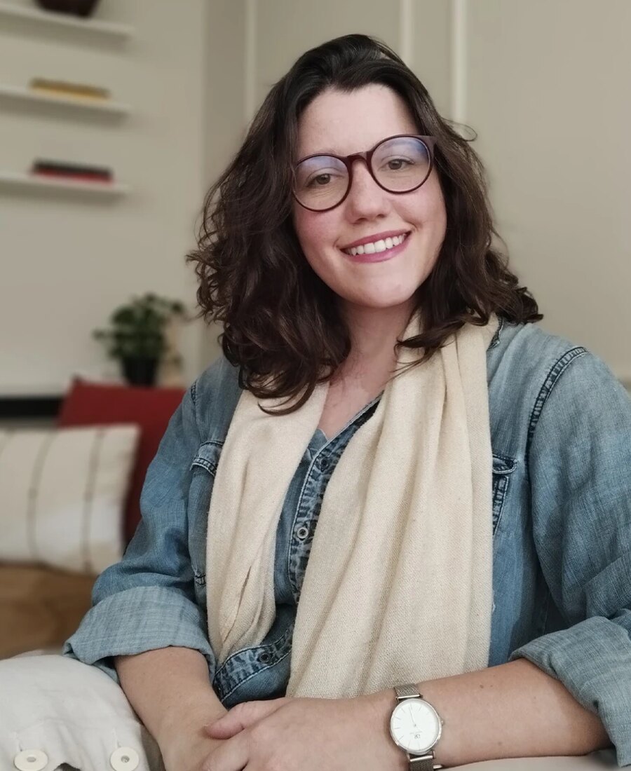 Gabriella Utrine em seu consultório
